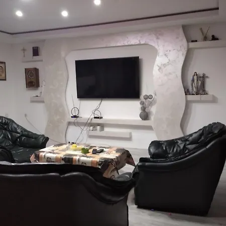 Castle De Dios Homestay